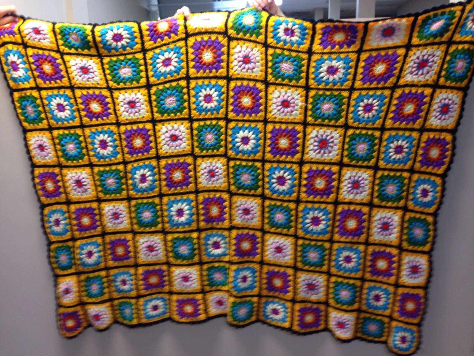Vintage Floral Granny Squares Multicolored Afghan 62″x44″