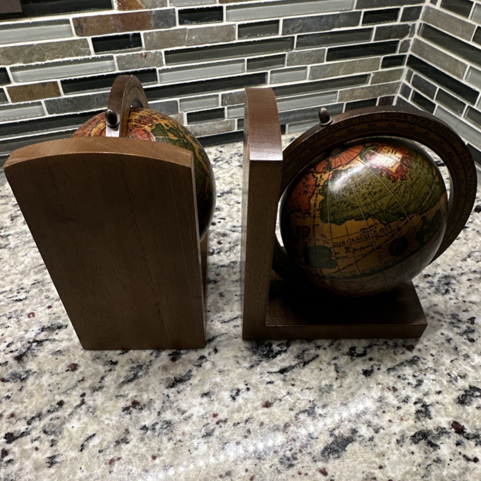 Vintage/Retro Globe Bookends Set of 2 Wood Brown/Multicolor Made in Italy