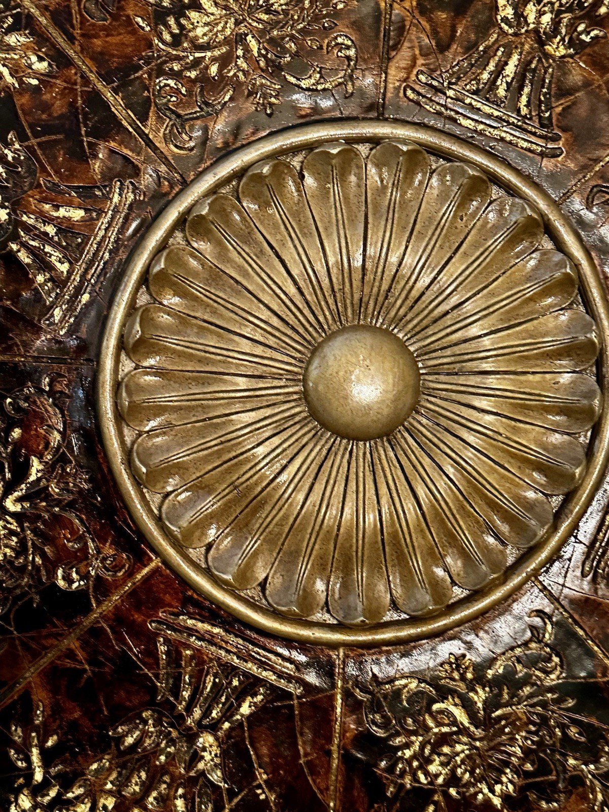 Large Brown/Gold Old World Charm Medallion Embossed Decorative Charger Plate 21″