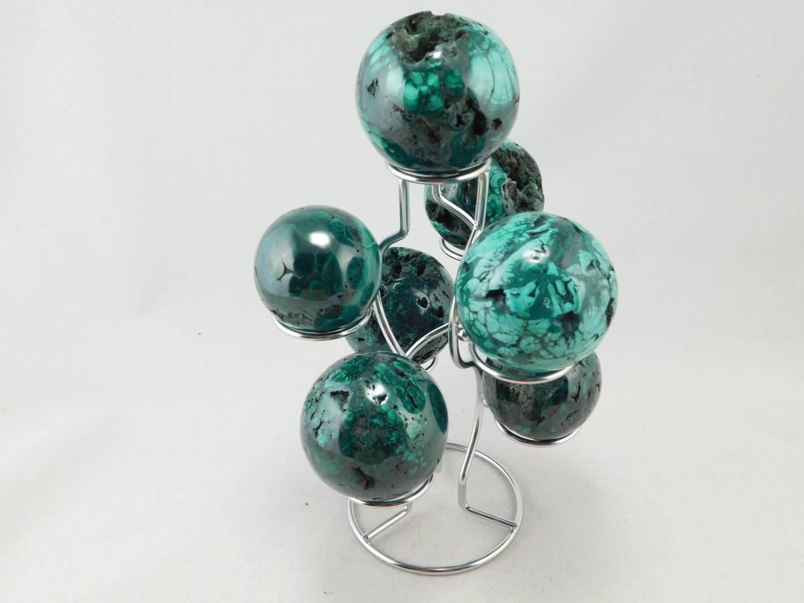 SEVEN! Sphere Display Stand Metal Medium Size Chrome Color