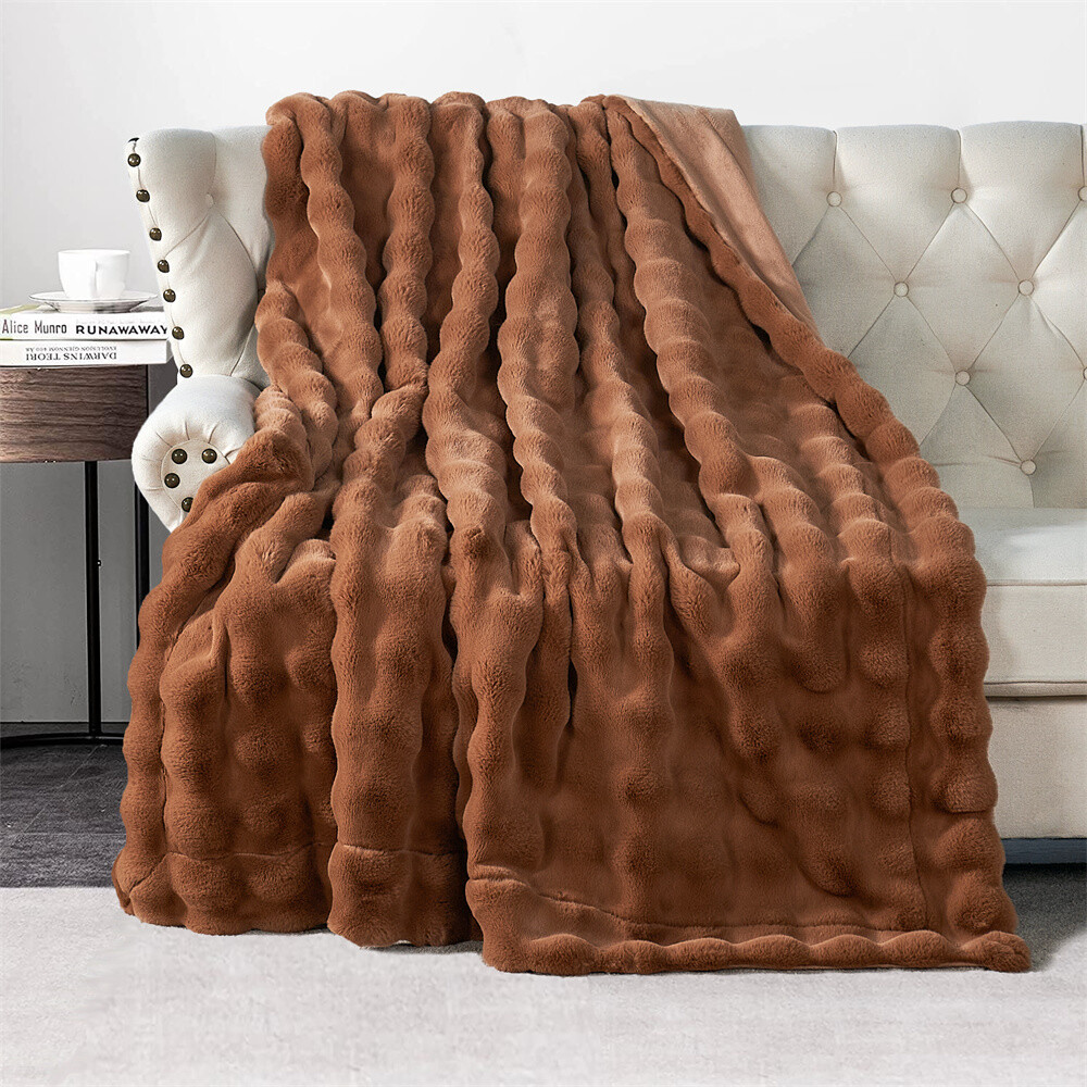 Textured Faux Fur Throw Blanket Luxurious Soft Reversible Micromink Blanket