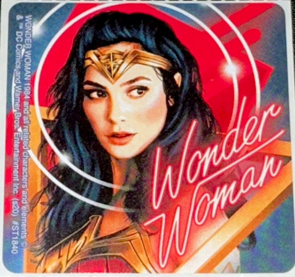 WONDER WOMAN STICKER✨💋⭐️❤️⭐️💋✨2 1/2” X 2 1/2”✨SEXY & CUTE✨AWESOME✨🌟⭐️💫