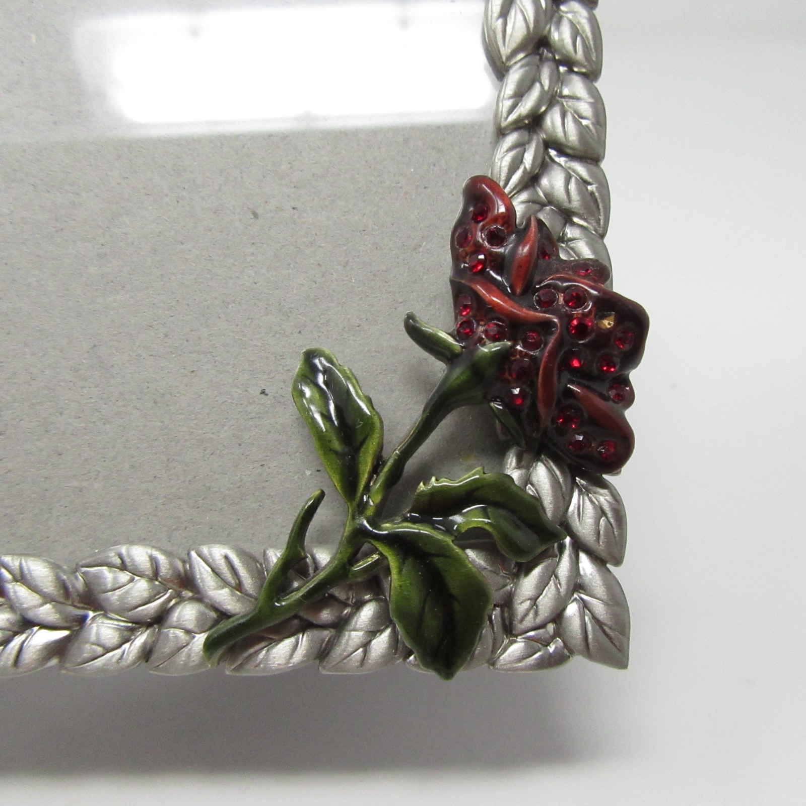 Vtg Cottage Core Red Rose Pewter Metal Photo Frame 4 x 6 Silver tone 1999 Elsa L