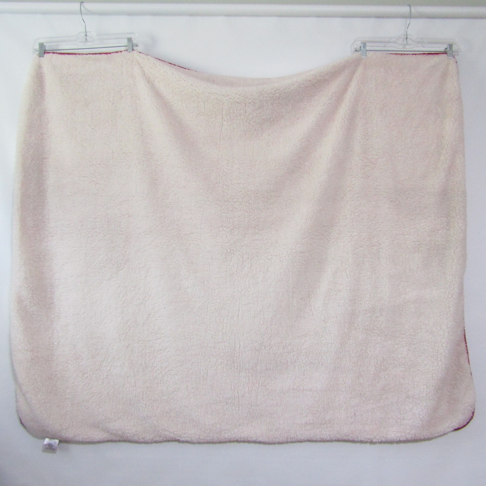 Artemis Throw Blanket Soft velveteen Plush reverse 60 x 50 Red Plaid Christmas