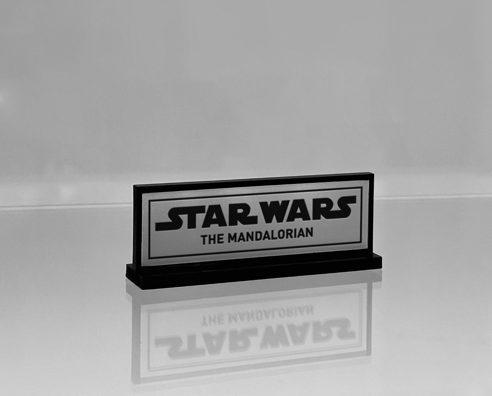 Custom 1/6th scale figure Name Plate Free Standing Plaque Hot toys sideshow