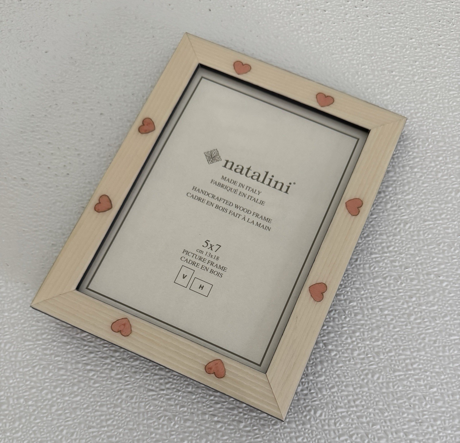 NEW Natalini Handmade 5 x 7″ Italy Lacquer Photo Picture Frame Wood Cream Hearts