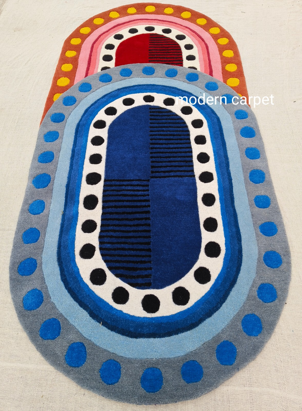 Irregular Shape Rugs Handmade 100% Woolen Hand Tufted For Home Decoration