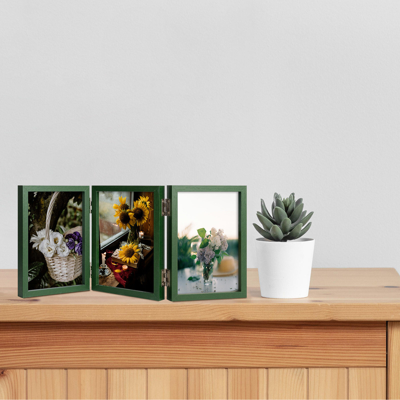 Triple Hinged Frames 3 Folding Picture Frame Stand Vertically Desktop/Tabletop