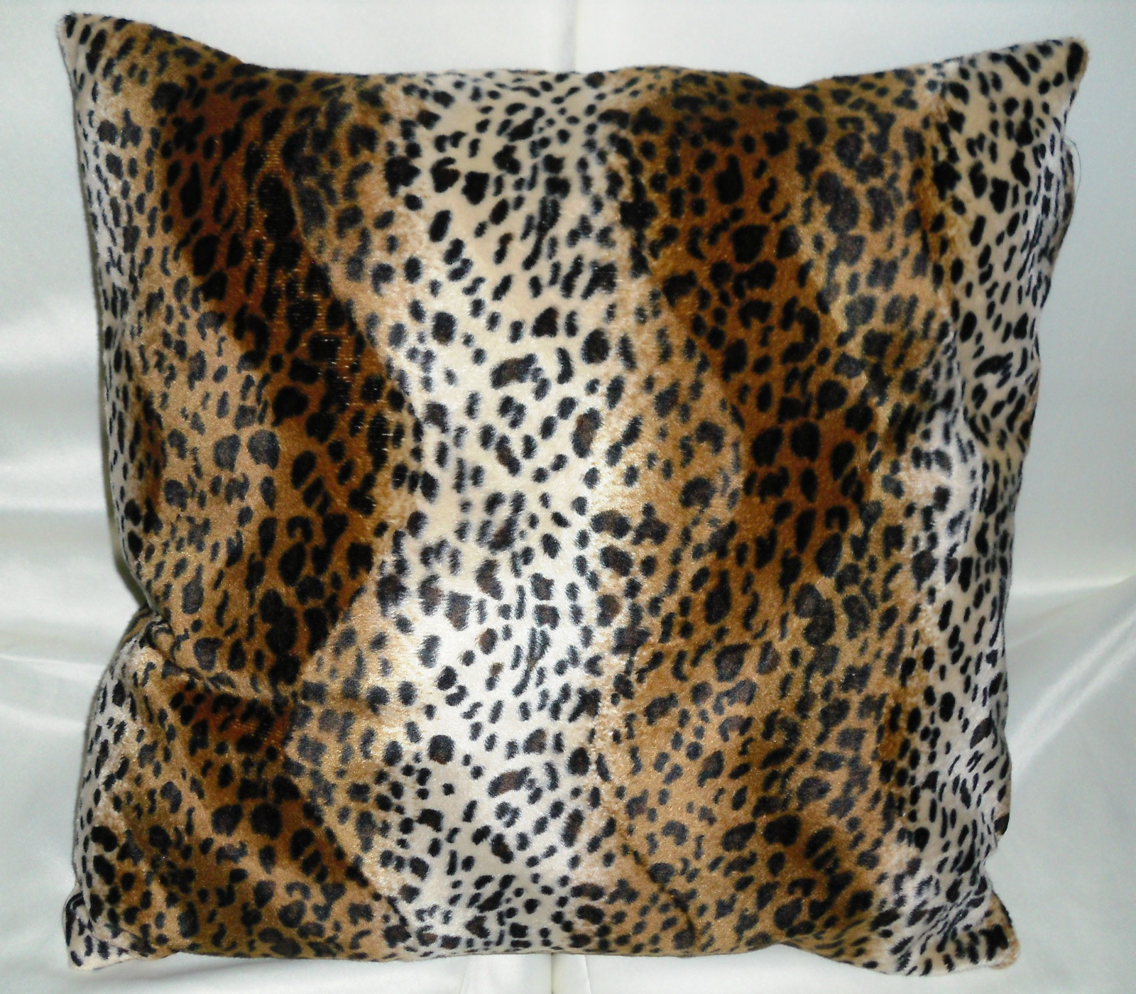 Africa Safari Eco-Fur Pillowcase 35×35/40×40/50×50/40×60/60×60/80×80 and