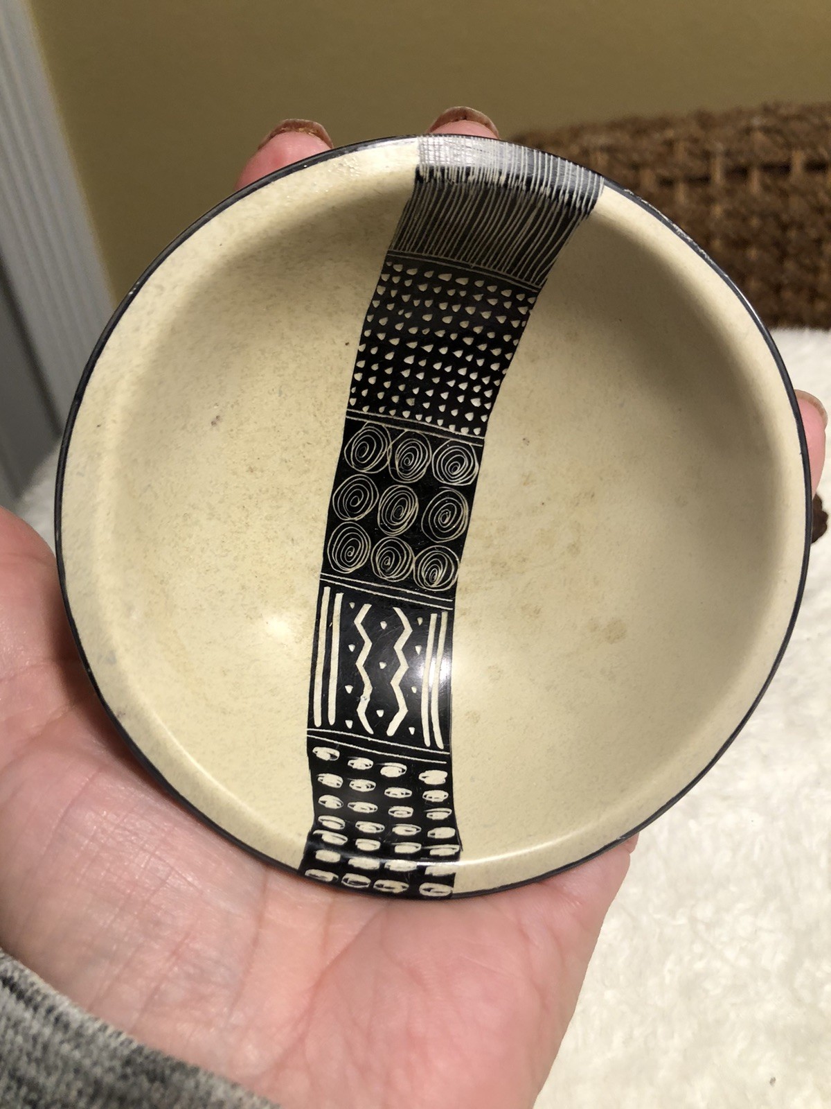 Hand Painted/Carved Bowl Trinket Dish Decor Soapstone 4” Art