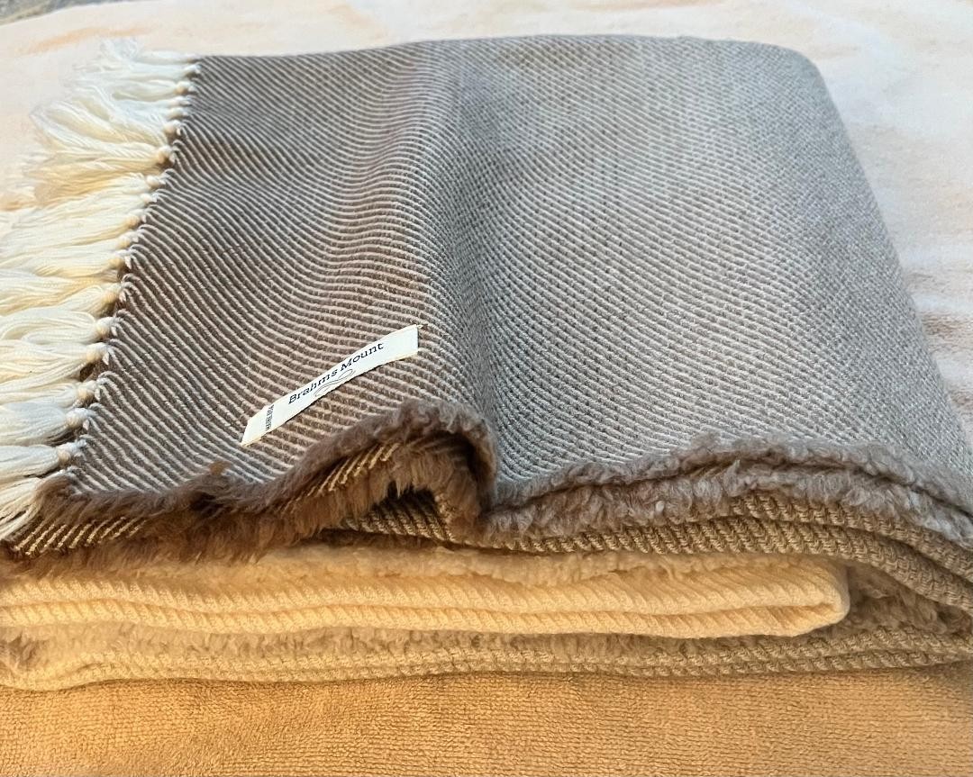 Brahms Mount Ombre Wool Throw Oatmeal Gradient Blend Fringed 50×75″ USA New