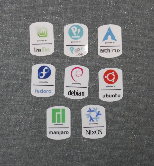 Linux PC Case Stickers – Choose one!