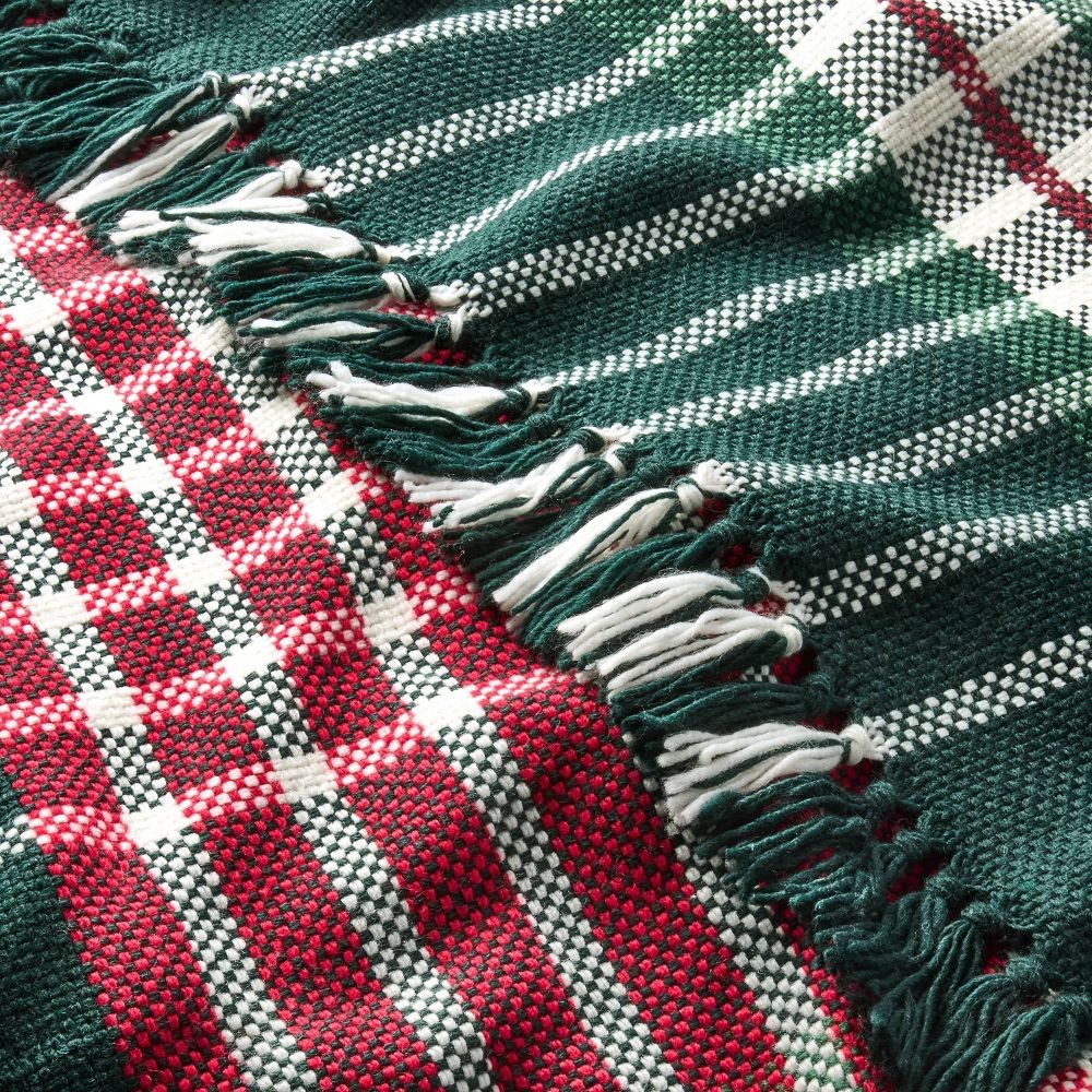50″x60″ Chunky Plaid Throw Blanket Red/Green – Hearth & Hand with Magnolia