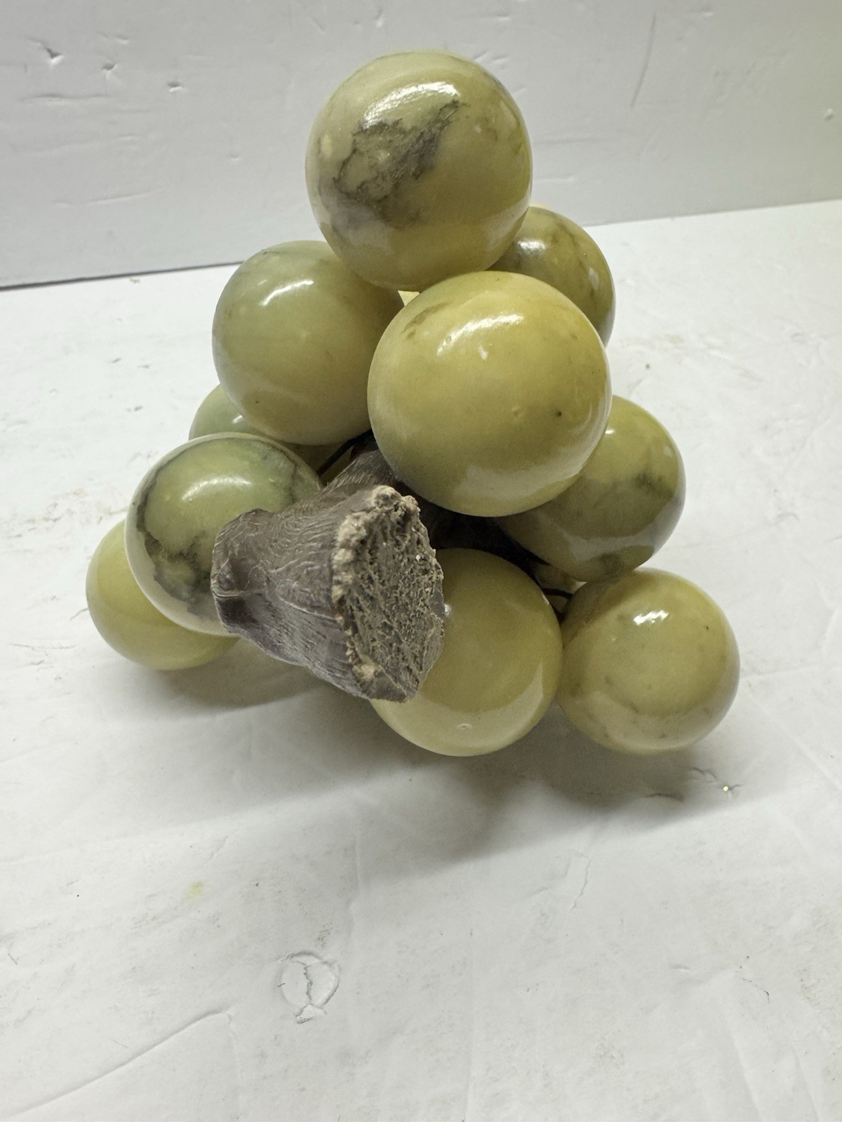 Vintage MCM Beige Italian Alabaster Stone Grape Cluster Sculpture 9” x 4.5”
