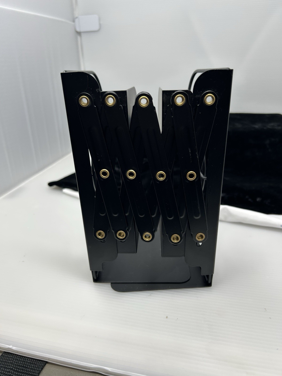 Adjustable Bookends Metal Bookends Expandable 6” To 16” Black Decorative