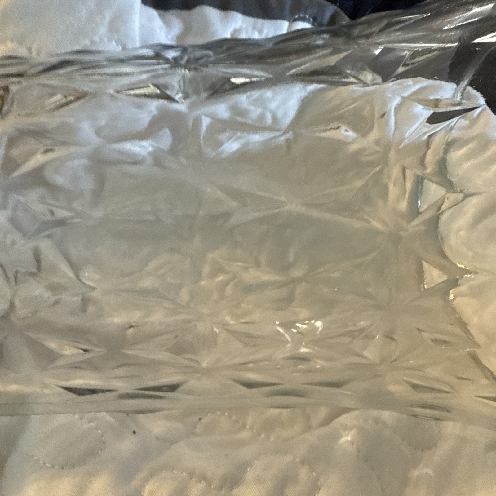 glass vase 9Inches Tall Mouth 5/half Inches Bottom 4 Inches Beautiful Design
