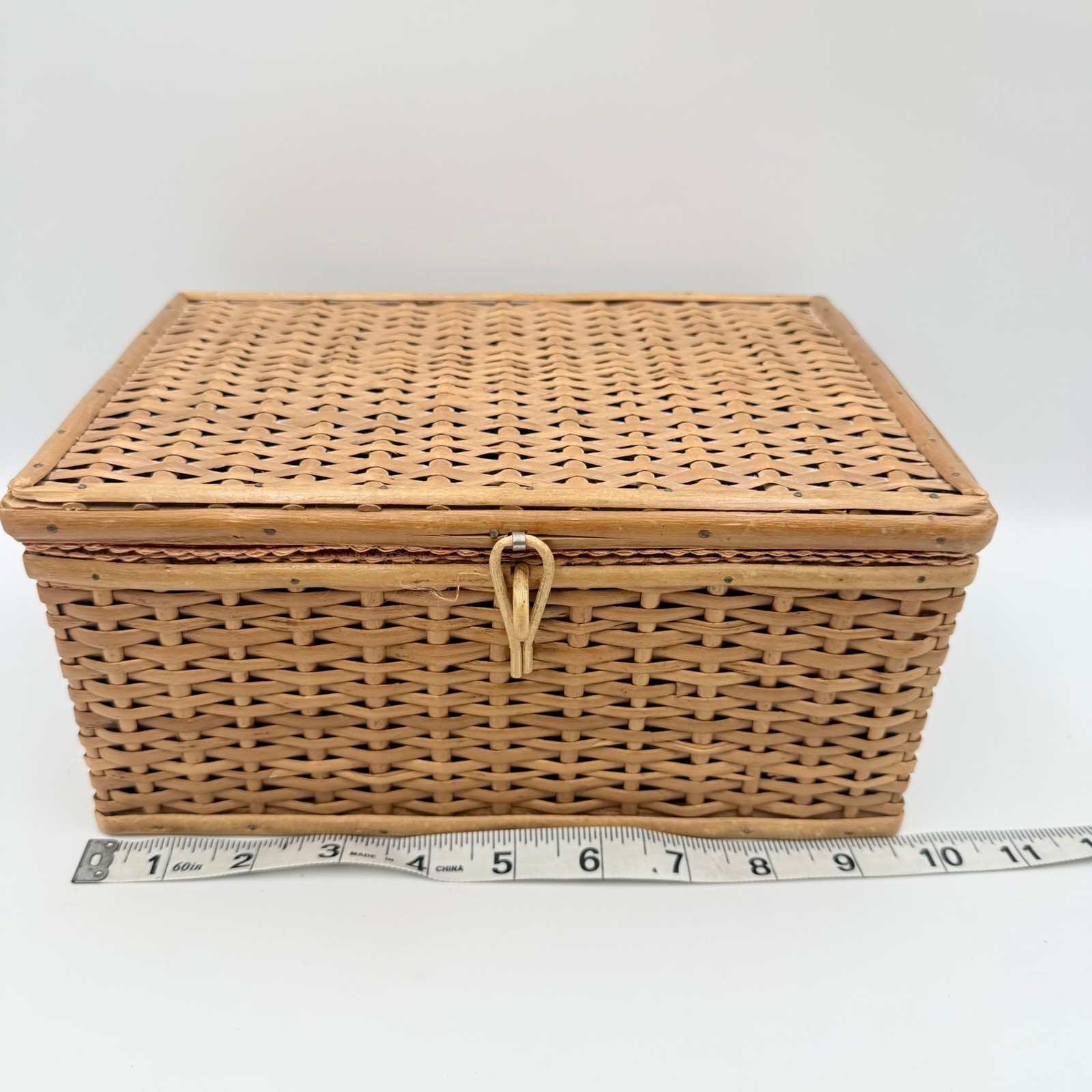 Vintage Wicker Sewing Basket Pink Tufted Satin Lining with Notions Set 10in