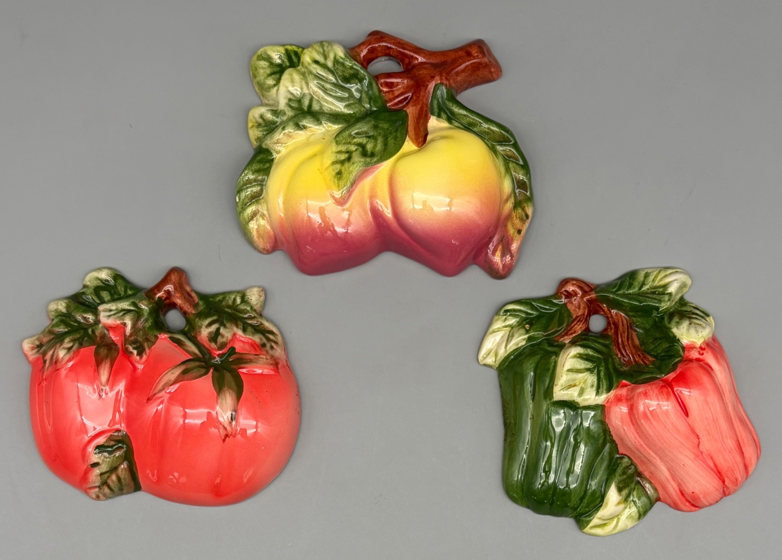 3 VTG Ceramic Glazed Fruit Vegetable 3D Kitchen Decor Wall Hanging Plaques MCM