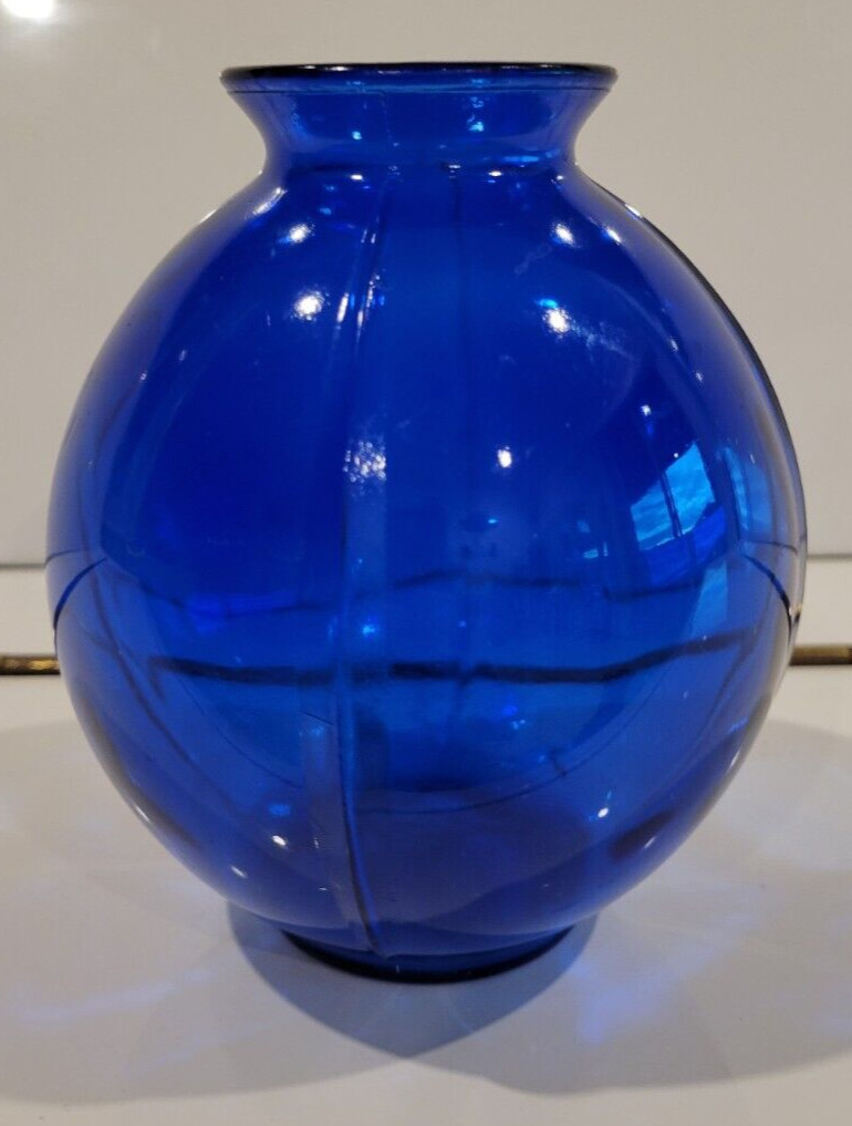 COBALT BLUE ROUND FLOWER VASE RAISED PLEATS 4.75 INCHES