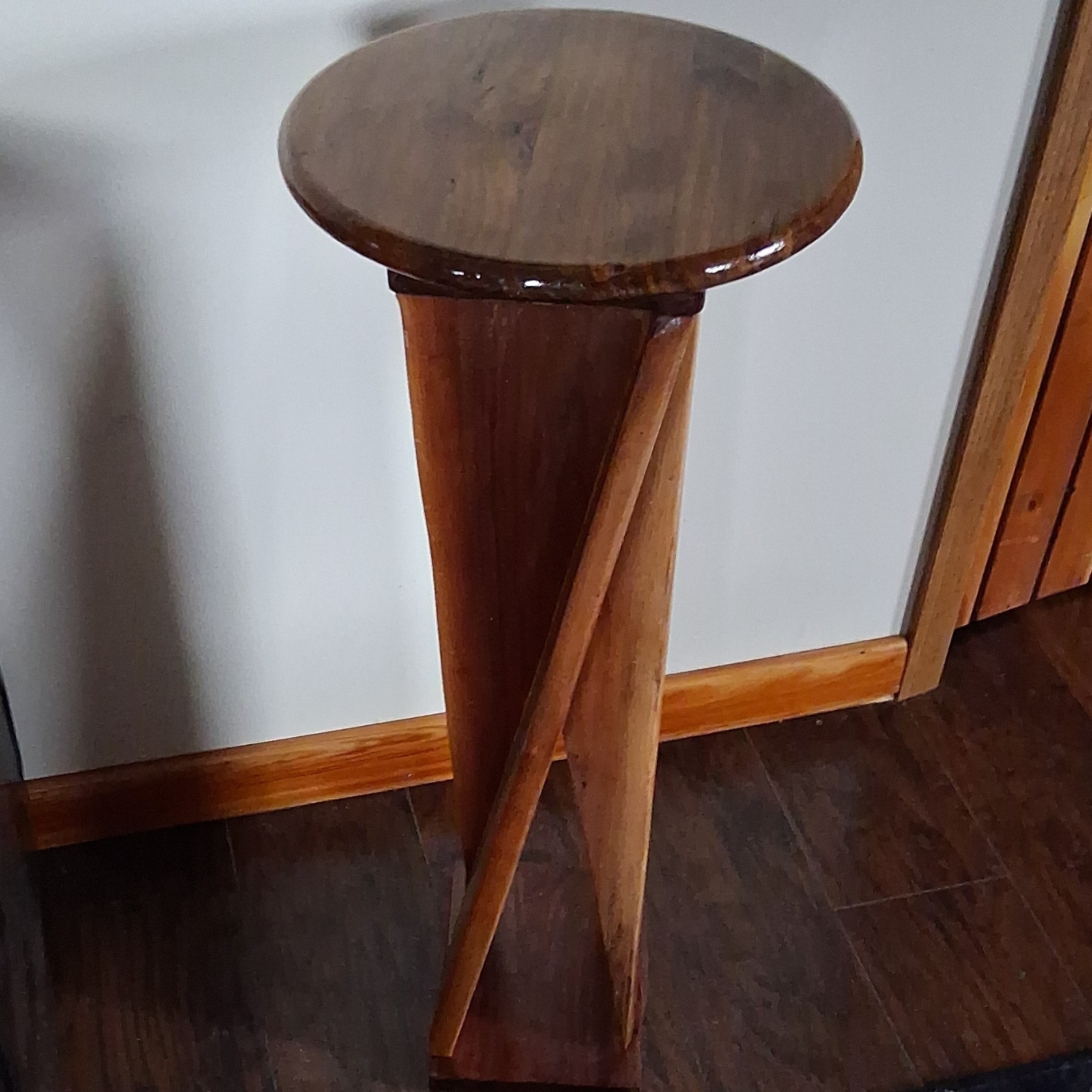 Hand-made By ML Herself Blackwalnut And Pine A 2 Grain Design
