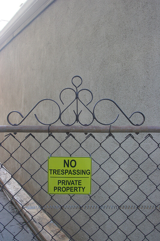 NO TRESPASSING – PRIVATE PROPERTY Sign : Solid Metal Aluminum Weatherproof Signs