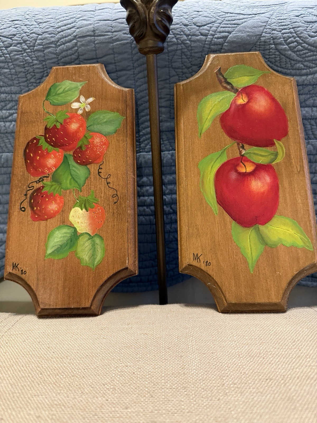VTG Hand Painted Apple & Strawberry Wood Wall Plaque Set Cottage Core 4.5” X 10”