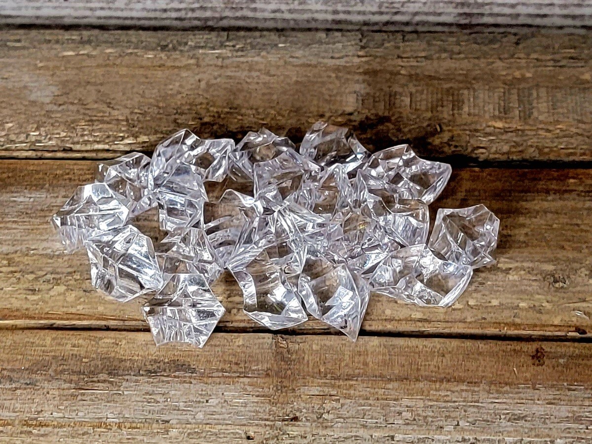 50 Pieces Of Large 1″ Irregular Acrylic Faux Ice / Clear Stones / Artificial…