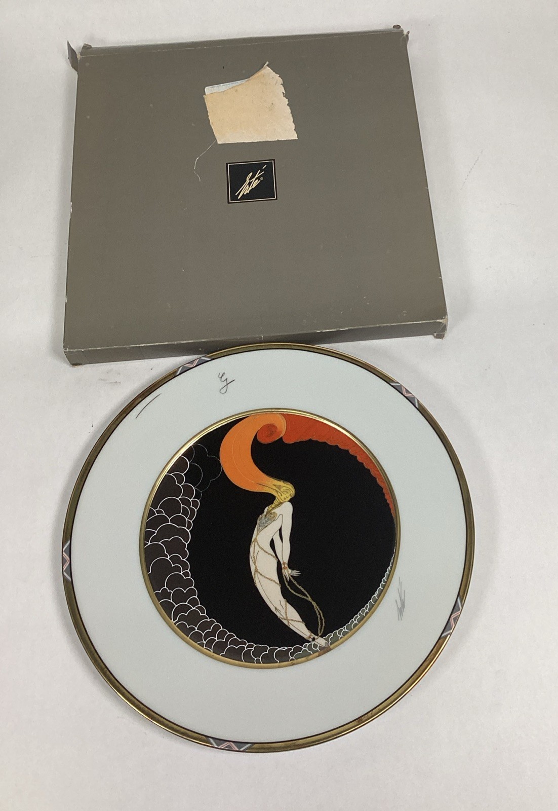 Mikasa L’Amour Fine China Plate/Charger – With Original Box – West Germany