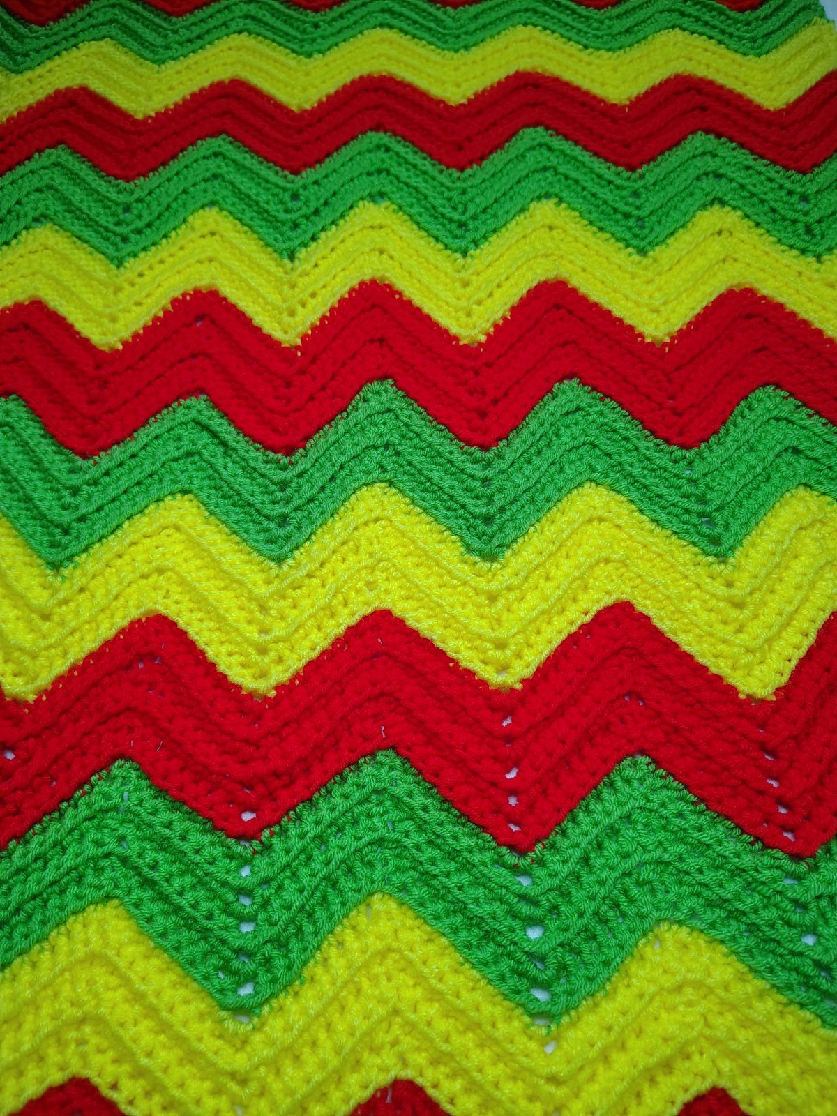 Vintage Rasta Knit Handmade Afghan Throw Blanket Chevron Pattern