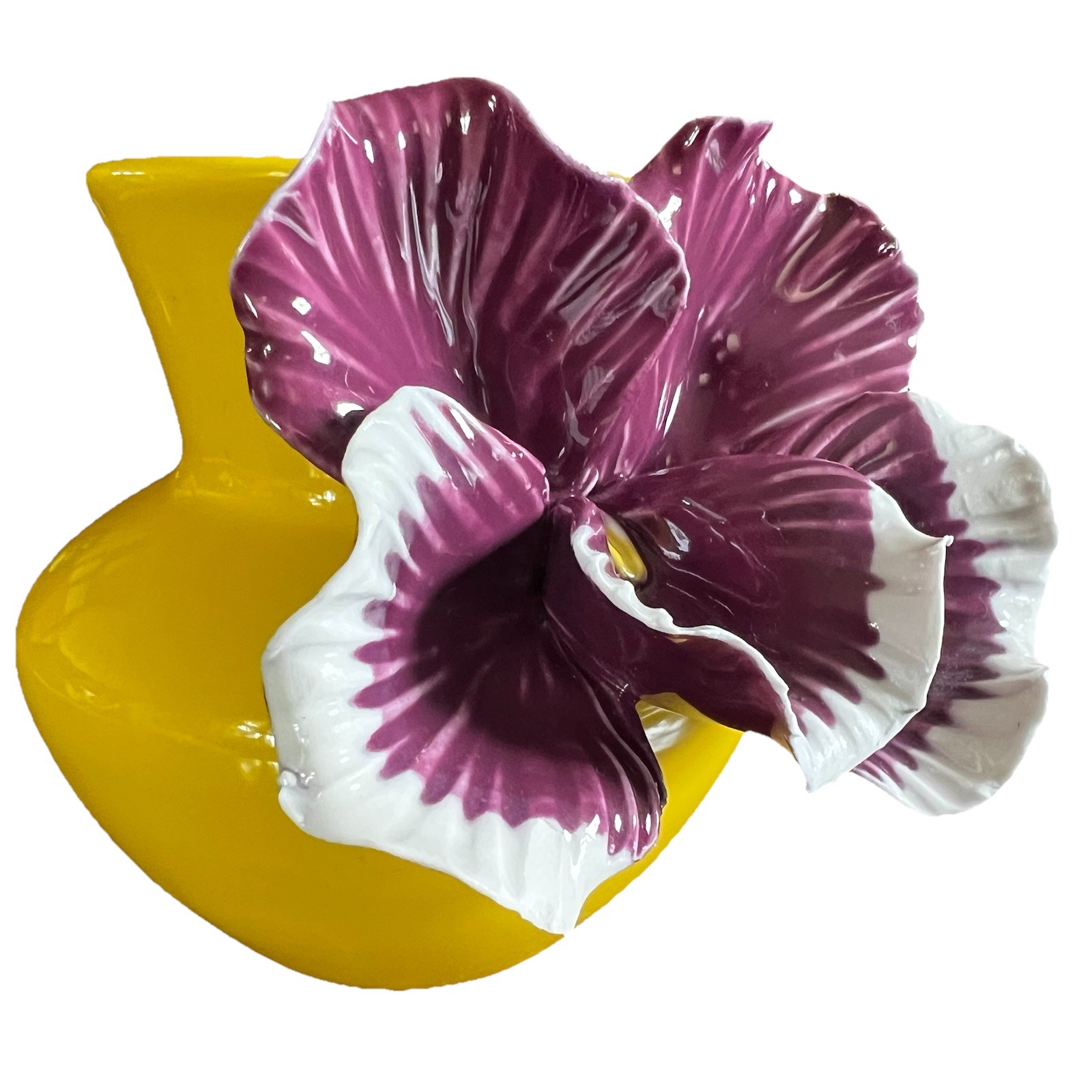 Anthropologie Bright Yellow Vase Applied Purple Pansy Violet Flower 5″ Floral