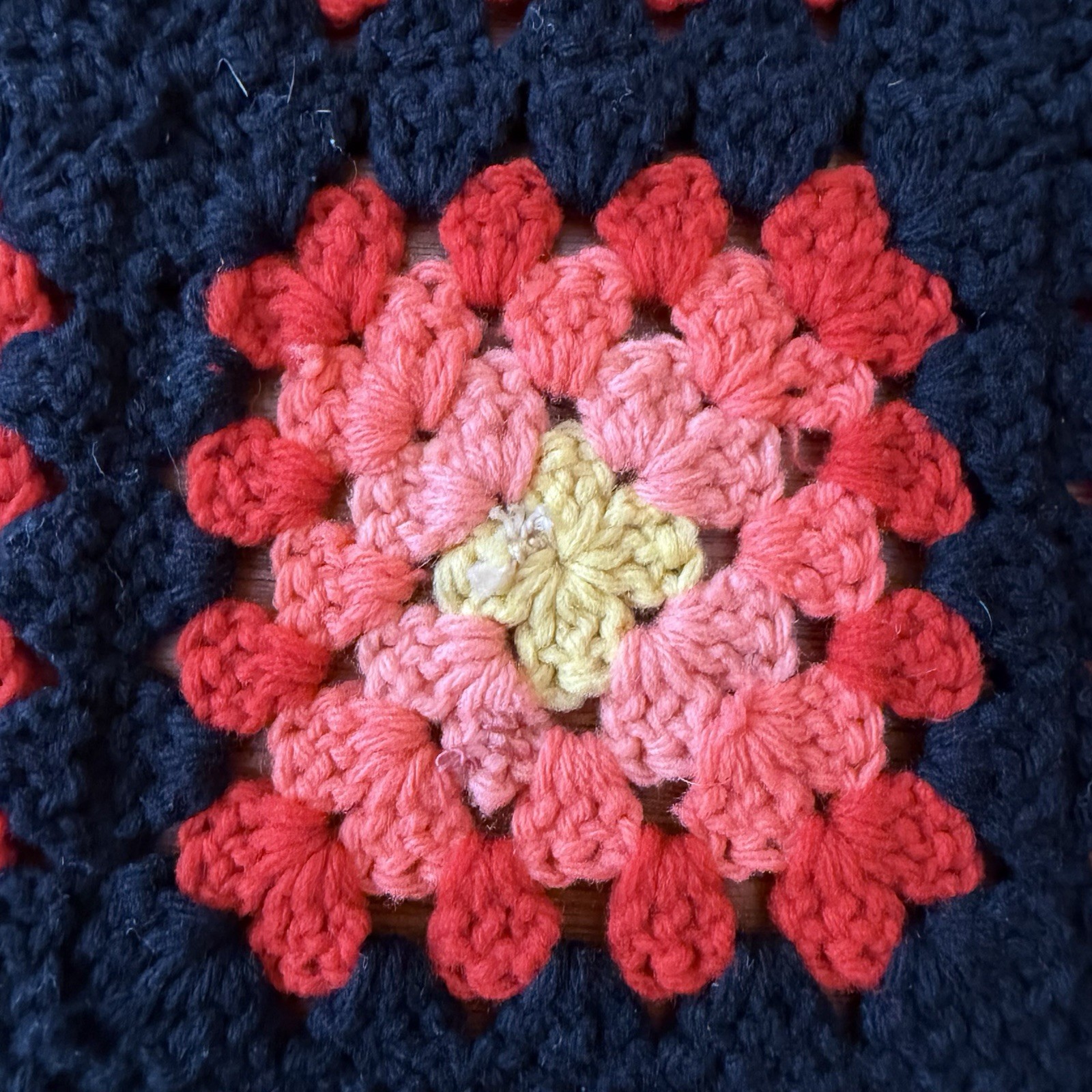 Granny Square Blanket Sofa Bed Throw Red Black Pink Handmade Crochet 66×44 READ