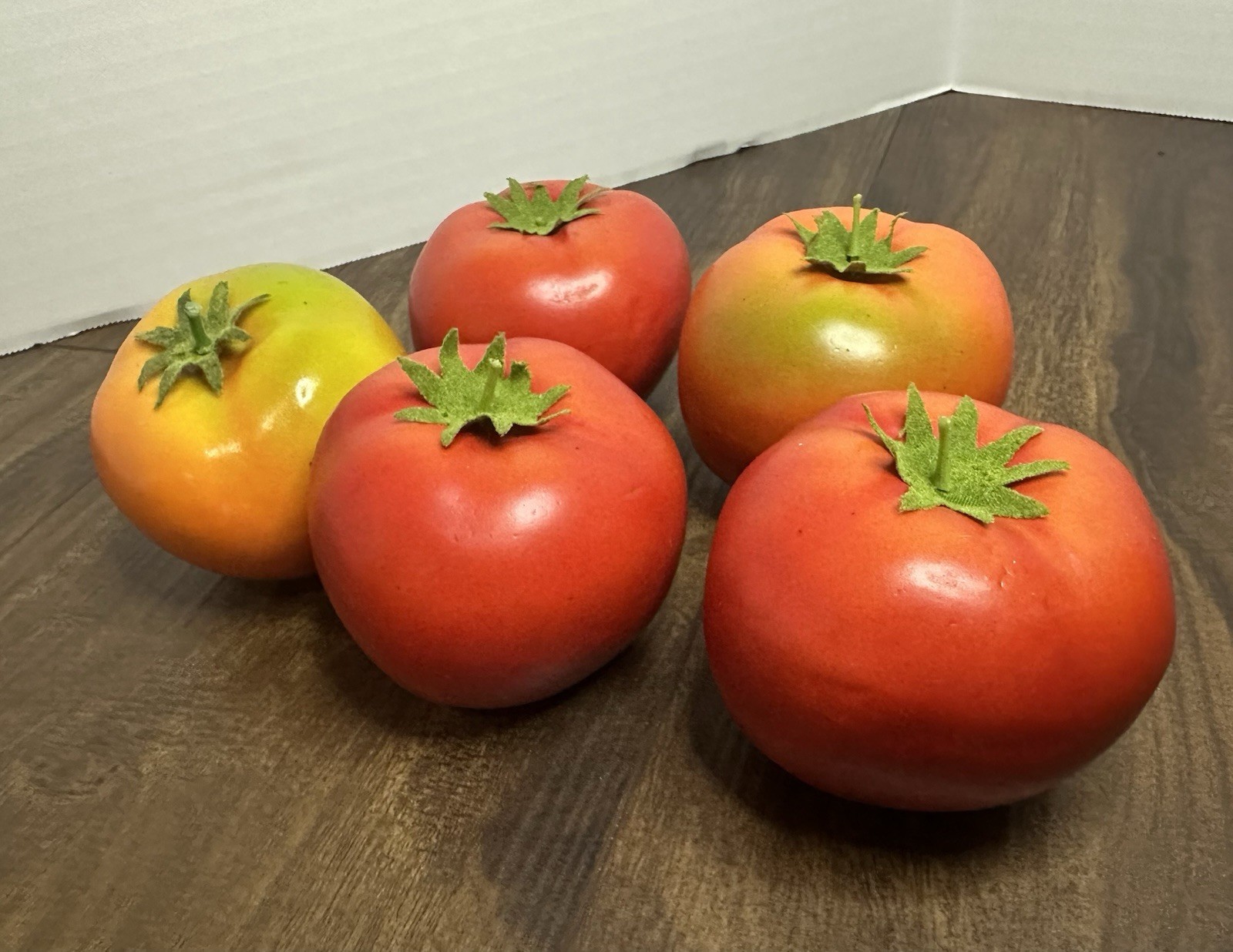 5 Artificial Foam Tomatoes, Fake Vegetables, Decorative Faux Food For Crafts