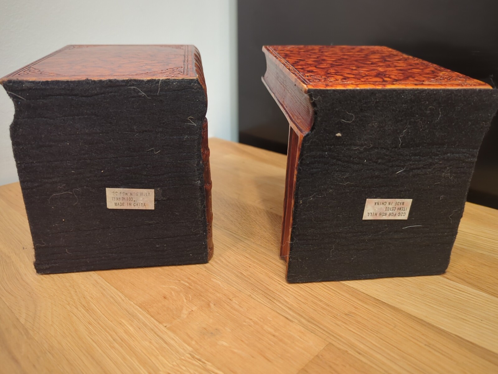 Decorative Dog Bookends – Nob Hill – Man’s Best Friend – Heavy