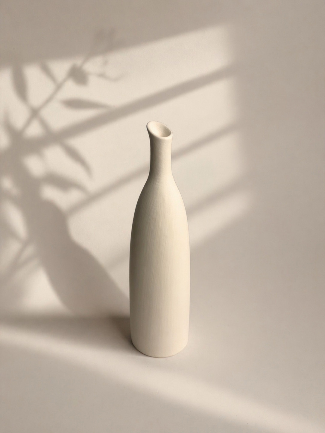 Minimalist Ceramic Vase for Desk Office Home Modern Decor