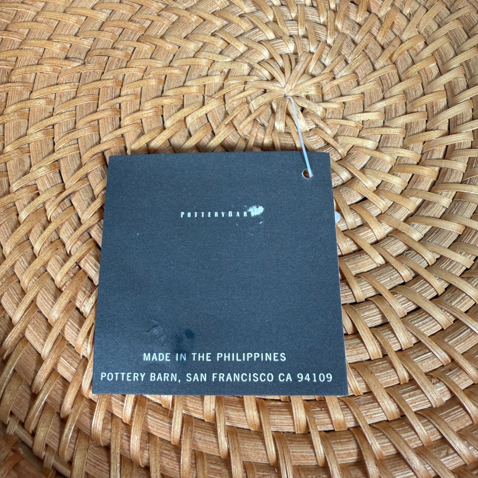 Pottery Barn Sea Shell Rimmed Rattan Beach Ocean Decor Charger Plate Set Of 2