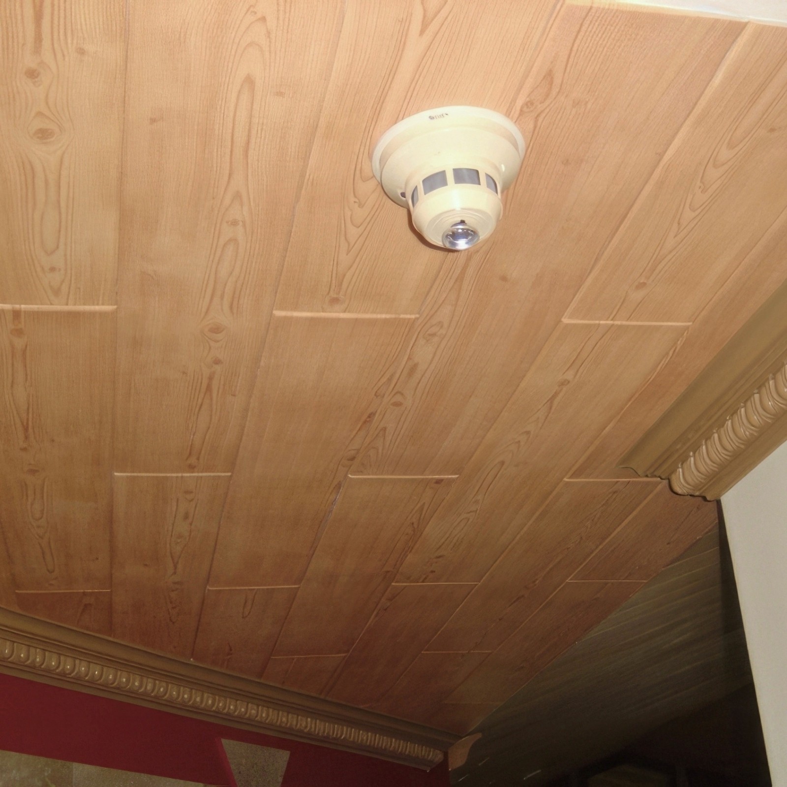 DIY Styrofoam Ceiling planks/Panels Pine – Glue up on popcorn. Pack of 120 pcs