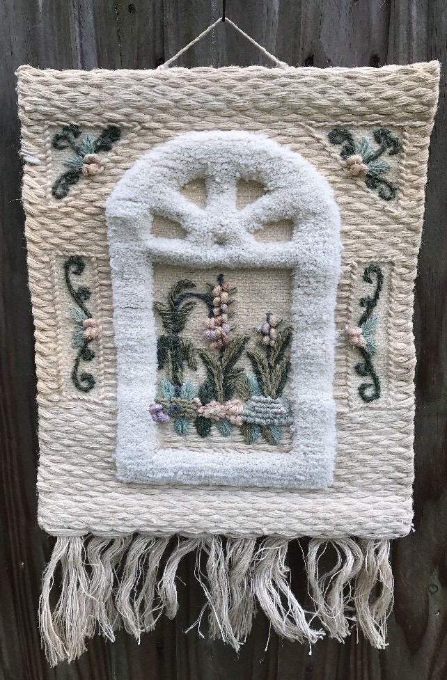 VTG. FLORAL EMBROIDERED CATHEDRAL FRINGED TAPESTRY SAGE BEIGE WALL DECOR INDIA