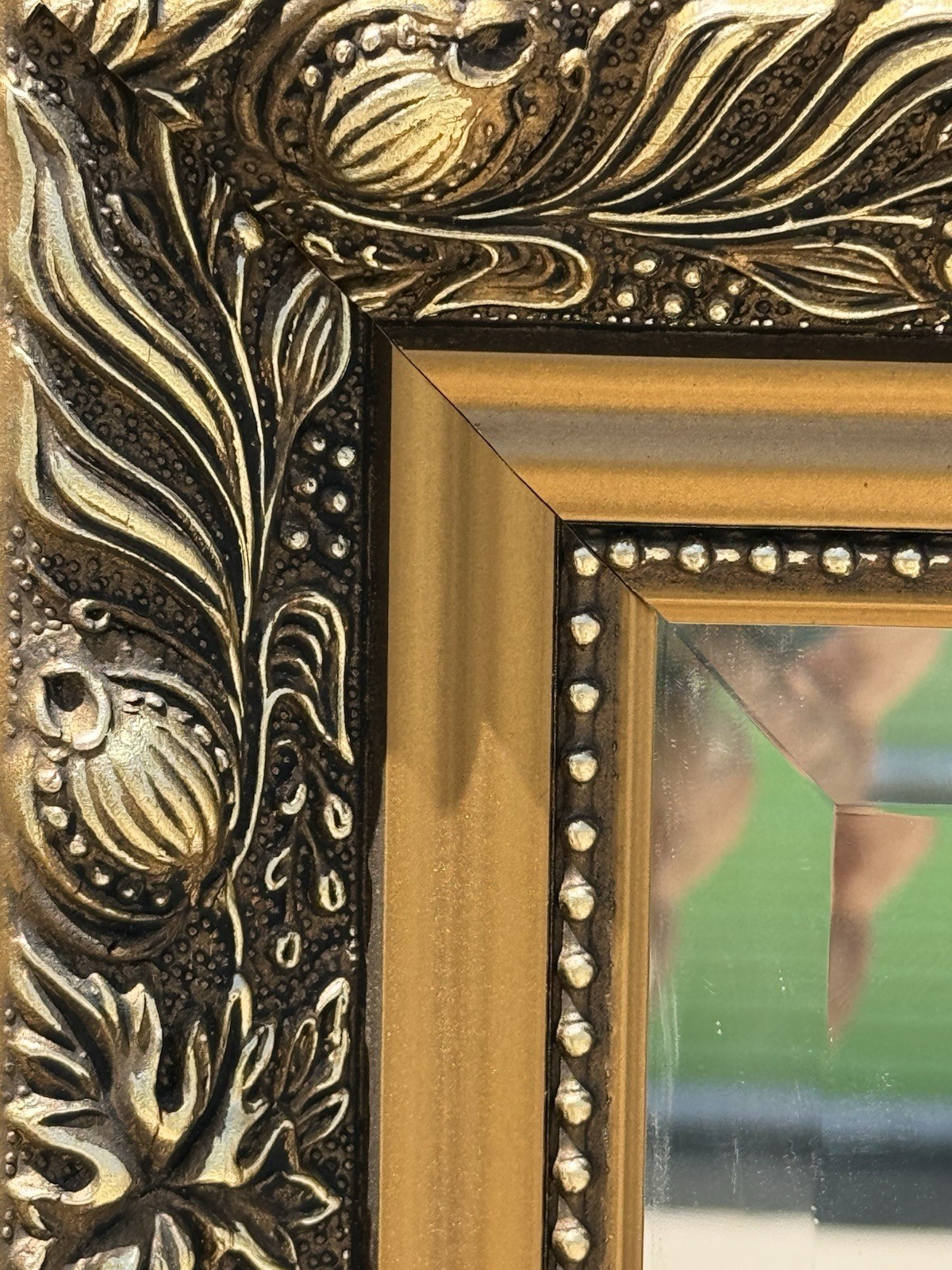 BIG BEVELED BEAUTIFUL MIRROR Large Dahlia 47”x 35” Mfg. in U.K.