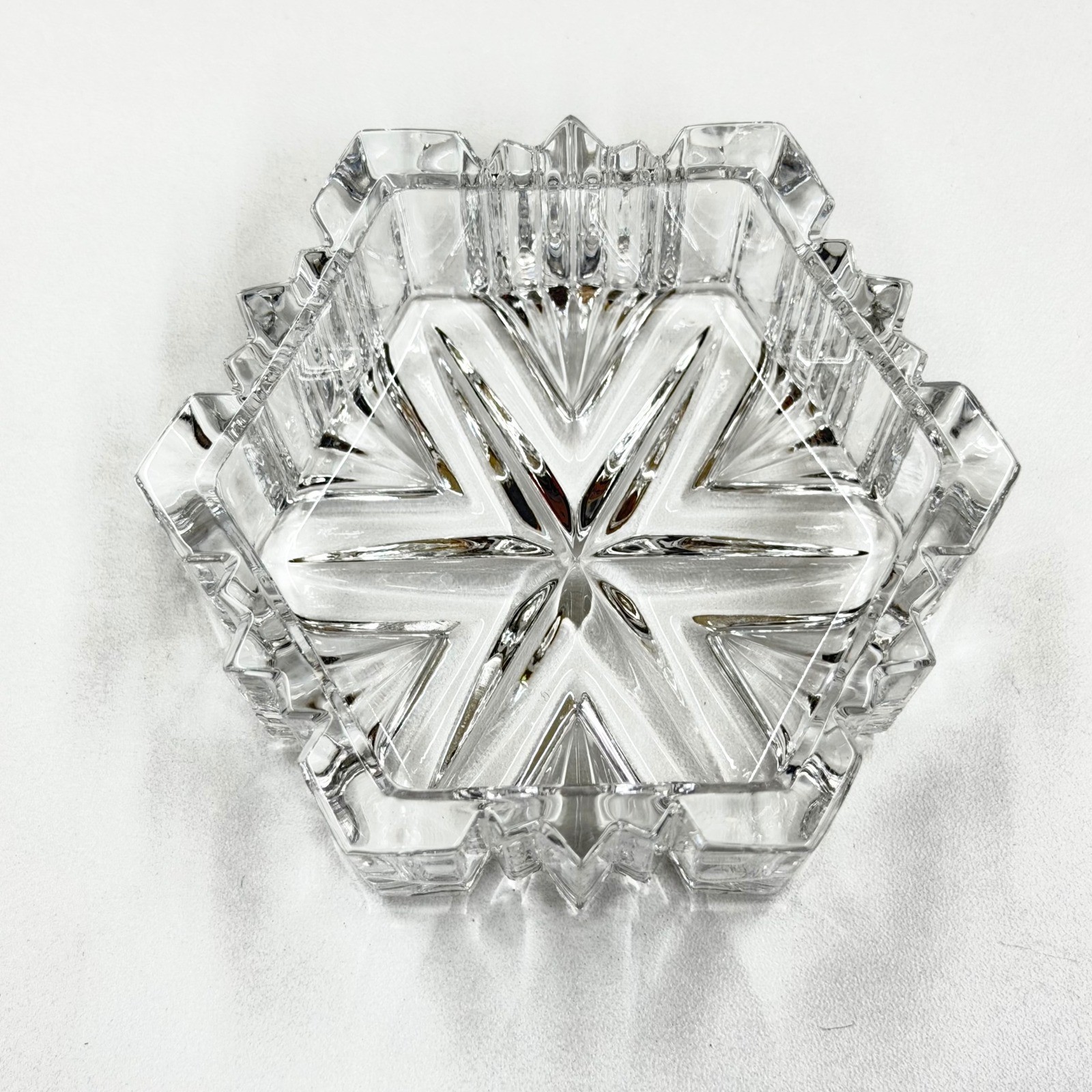 Crystal Snowflake Trinket Box Mikasa Starburst Lidded Jewelry Dish Germany 4in