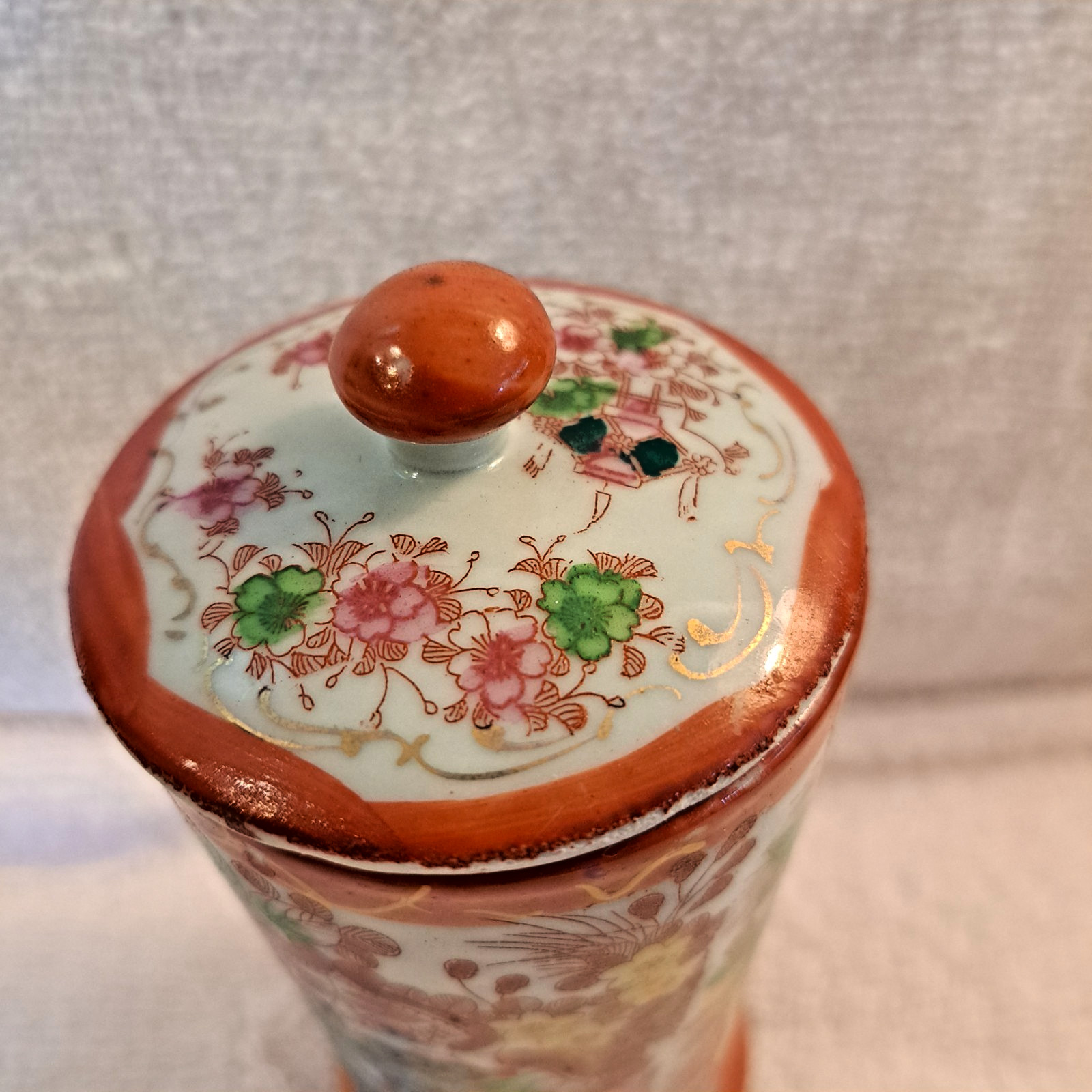 Vintage Japanese Geisha Floral Tea Jar With Lid – 5.5″ Tall Asian Canister