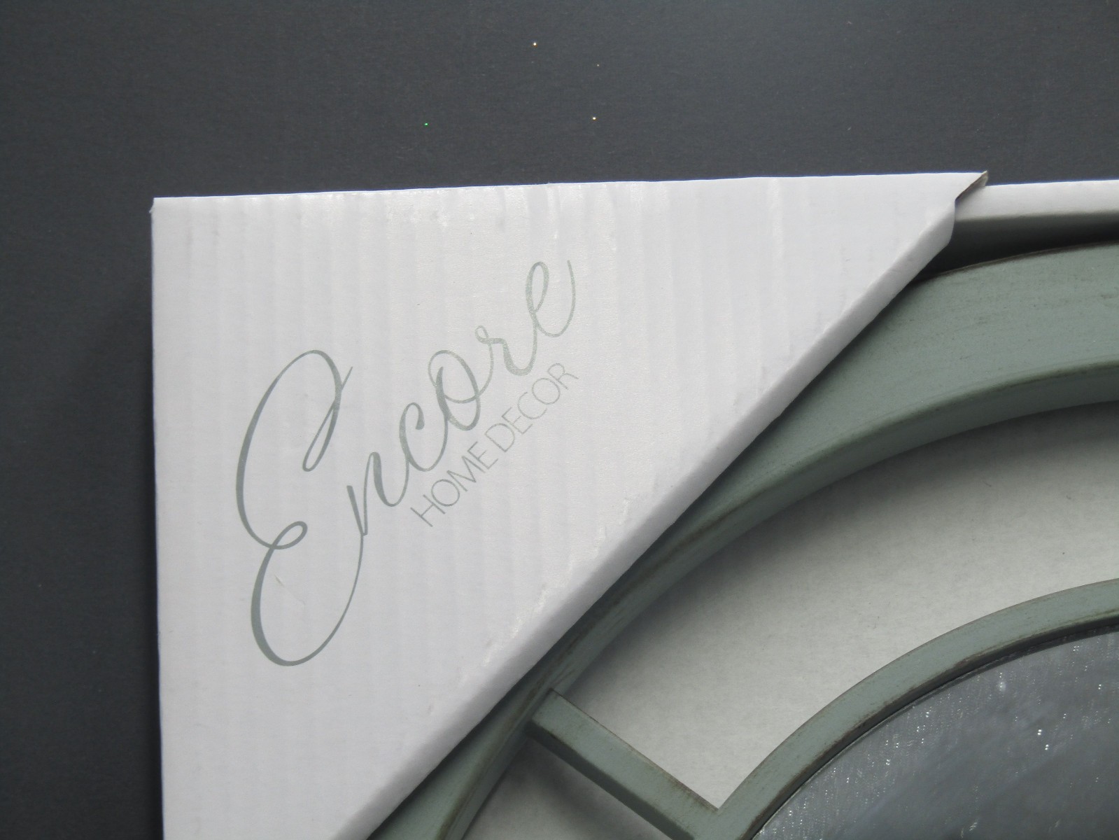 Encore Home Decor Wall Mirror Green Round Any Room 12 Inch 30.5cm New