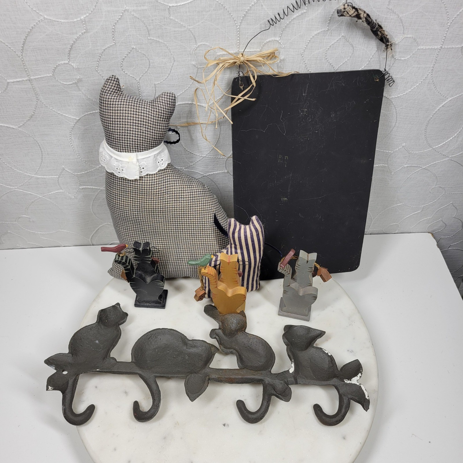 Cat Decor Lot Cat Collector Sign Statue Figurine Coat Hooks Home Decoration