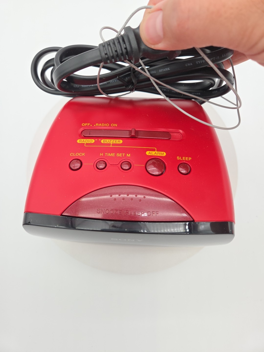 Sony Dream Machine LED AM/FM Alarm Clock Radio ICF-C111 Red Open With Box 90s