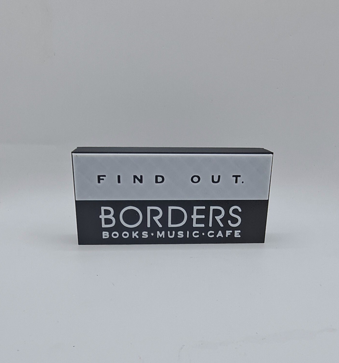 Borders Books And Things Music Cafe Logo Sign Shelf Desk Art