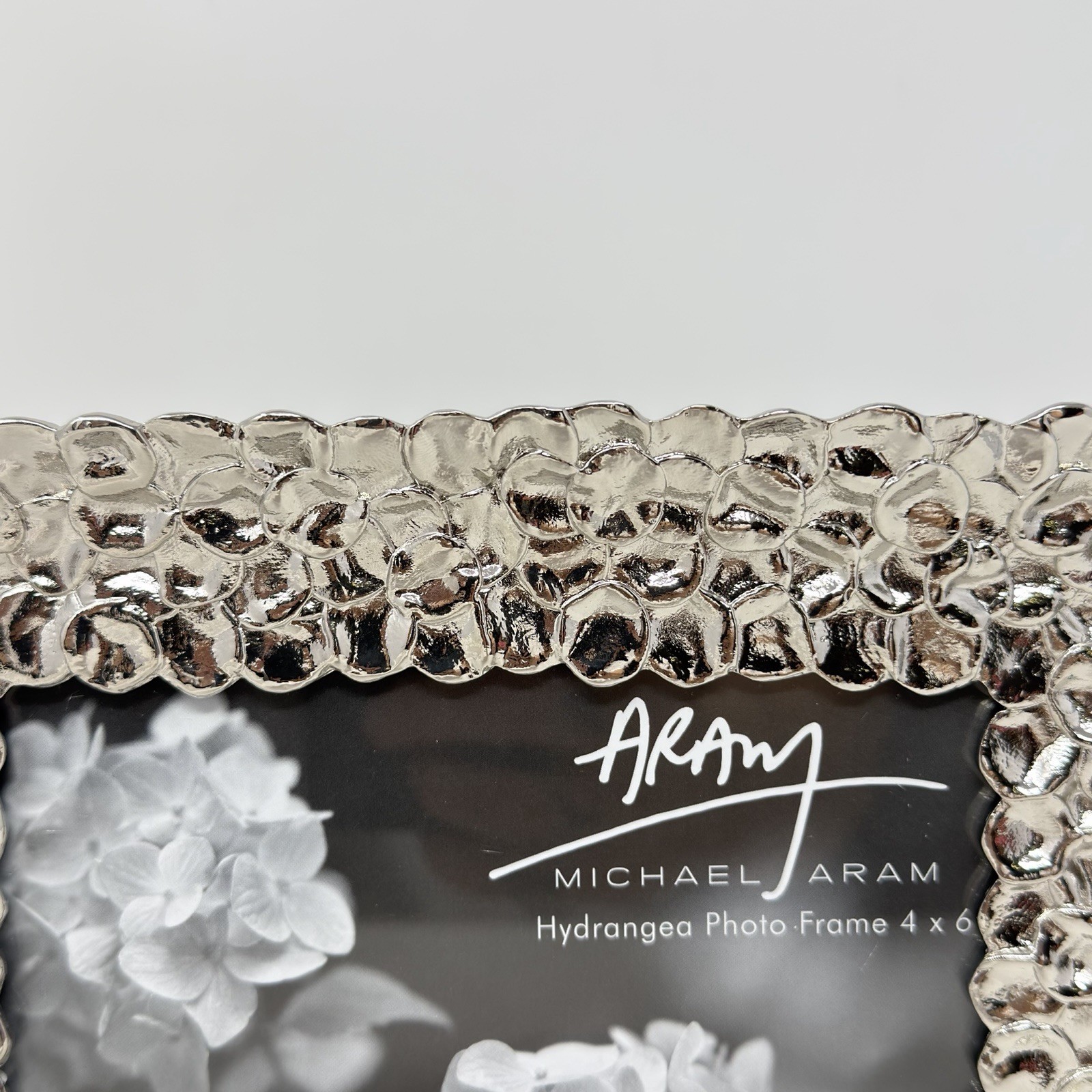 Michael Aram Hydrangea Photo Frame 4×6 Metal Frame Floral Petals Silver