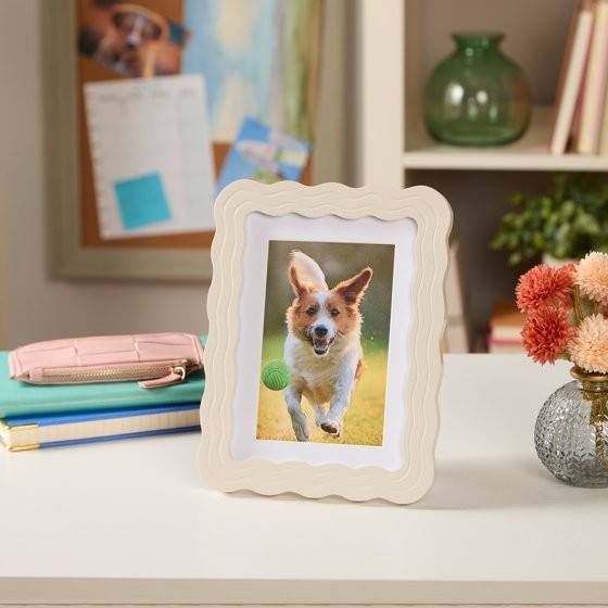 Mainstays by Becky G. Wavy Photo Frame, 5x7in 8x10in Mandarin Orange