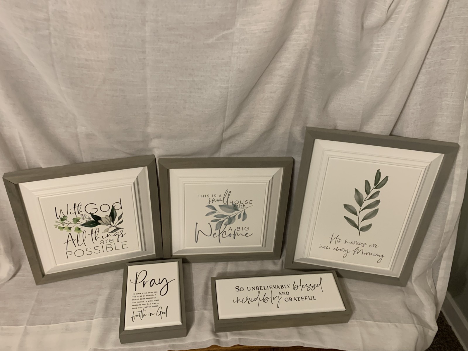 Lot of P Graham Dunn Wall Decor (Various sizes see description for details)