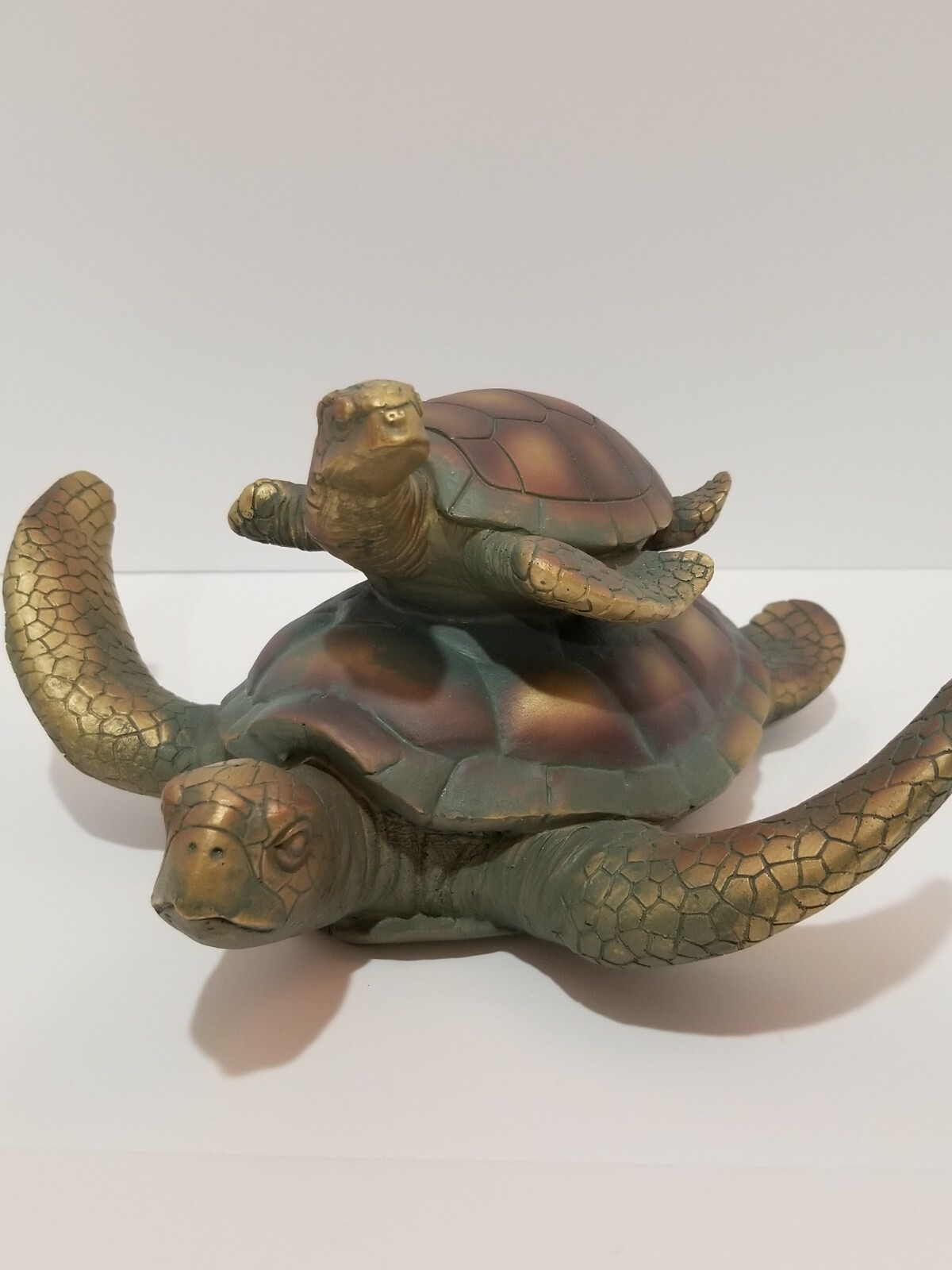 Iridescent Resin Mommy Baby Sea Turtle Family Beach Salt Life Home Decor