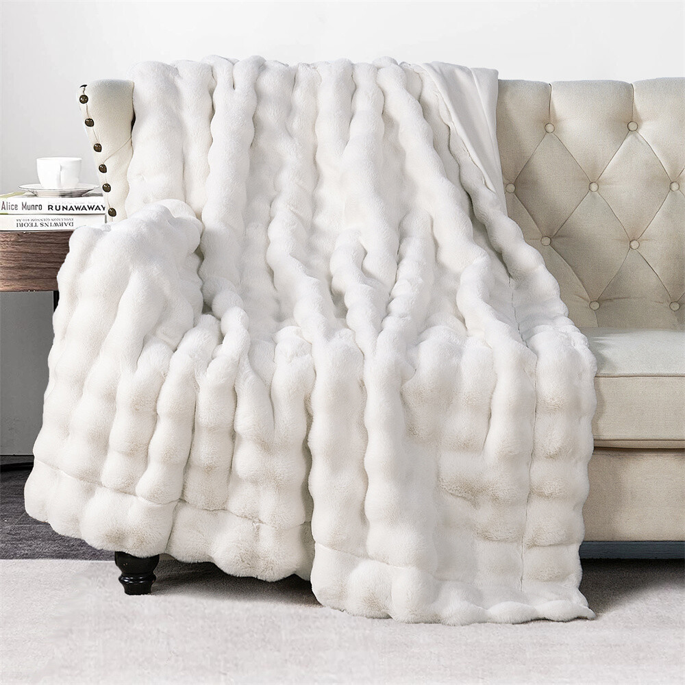 Textured Faux Fur Throw Blanket Luxurious Soft Reversible Micromink Blanket