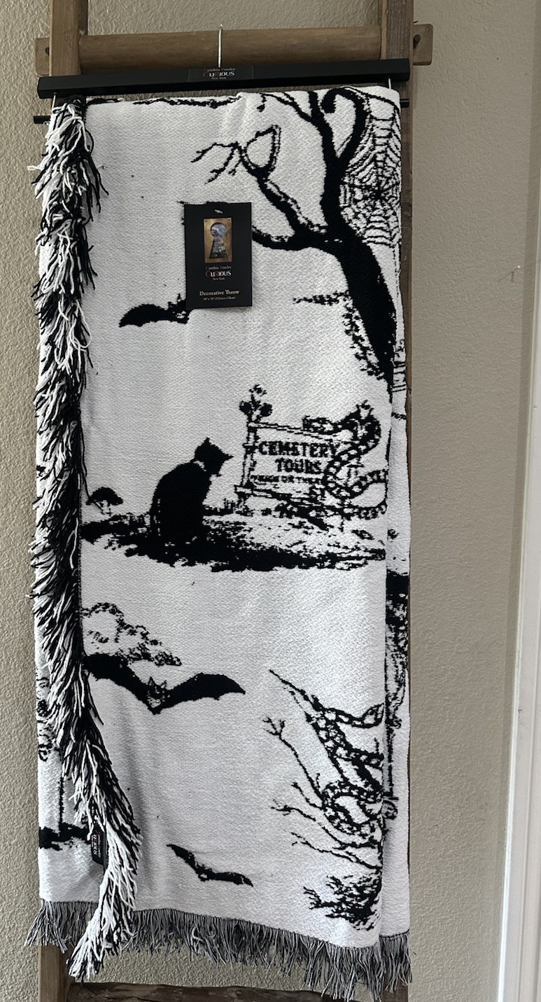 Curious By Cynthia Rowley HALLOWEEN Graveyard Scene Throw Blanket Tapestry NEW